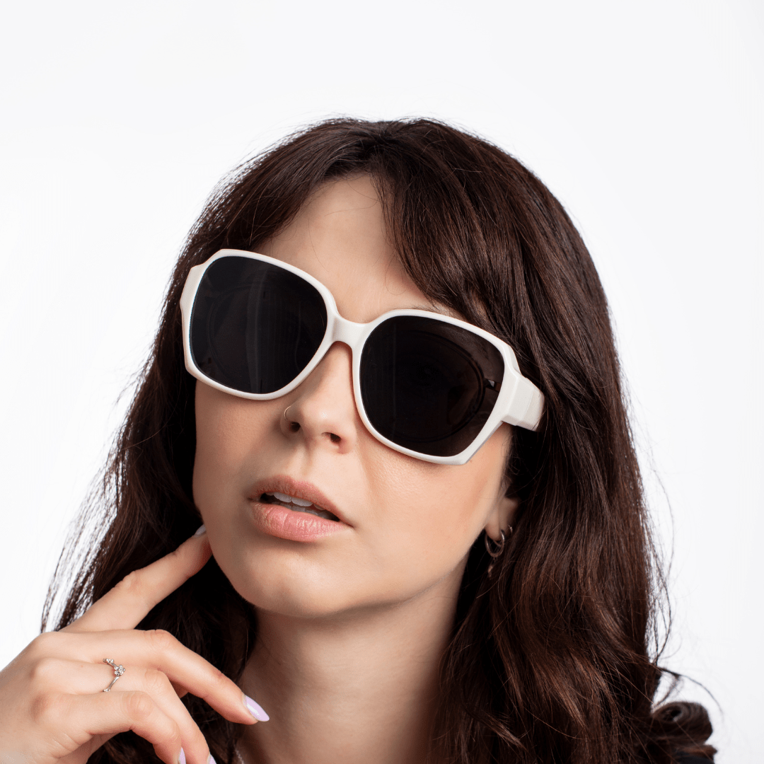 SUR-LUNETTES POLARISÉES